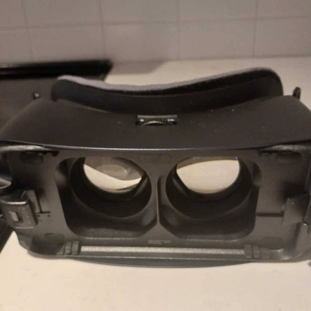 Samsung Gear VR goggles by Oculus